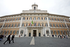 Una veduta esterna di Palazzo Montecitorio