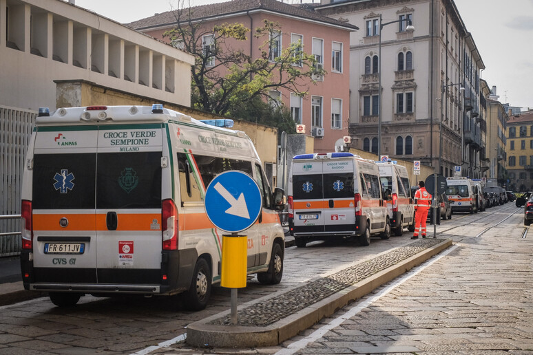 - RIPRODUZIONE RISERVATA