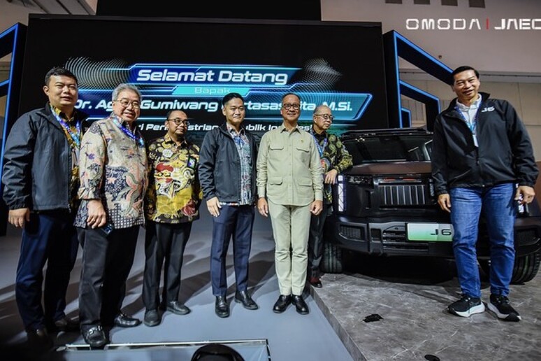 Suv Jaecoo 6 EV al debutto sul mercato indonesiano - RIPRODUZIONE RISERVATA